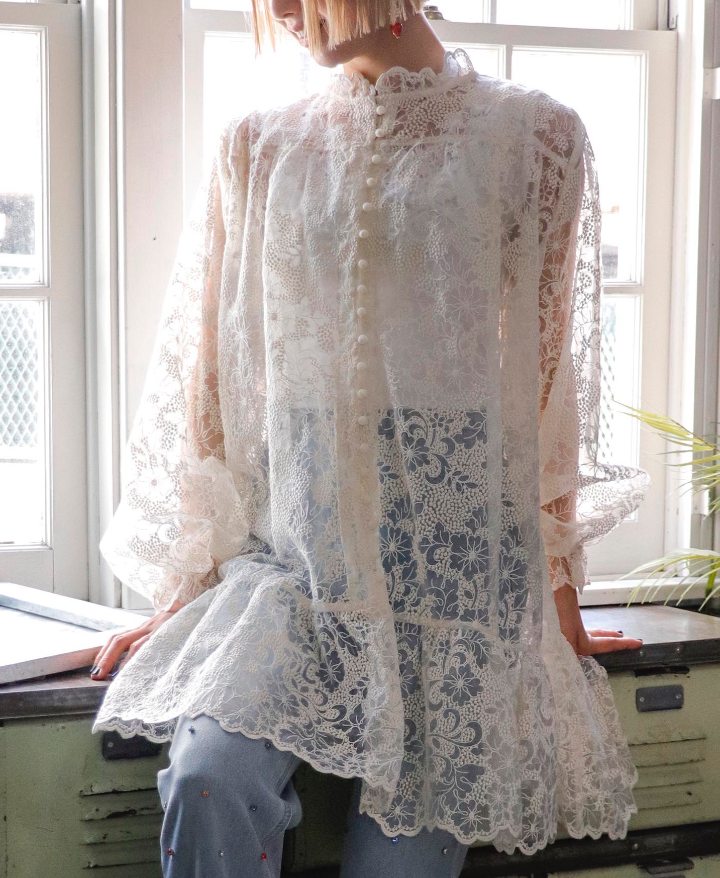 🫧シアー刺繍レースチュニックブラウス🫧｜スリーフォータイム